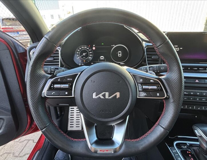 KIA ProCeed 24