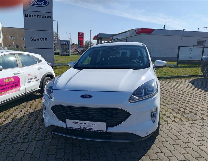 Ford Kuga SUV / Terénní 2,5 l 165 kw