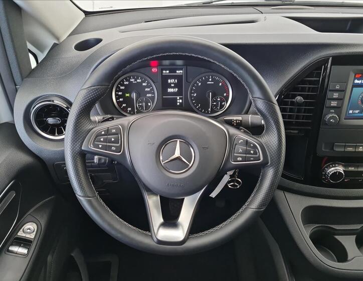 Mercedes-Benz Vito 10