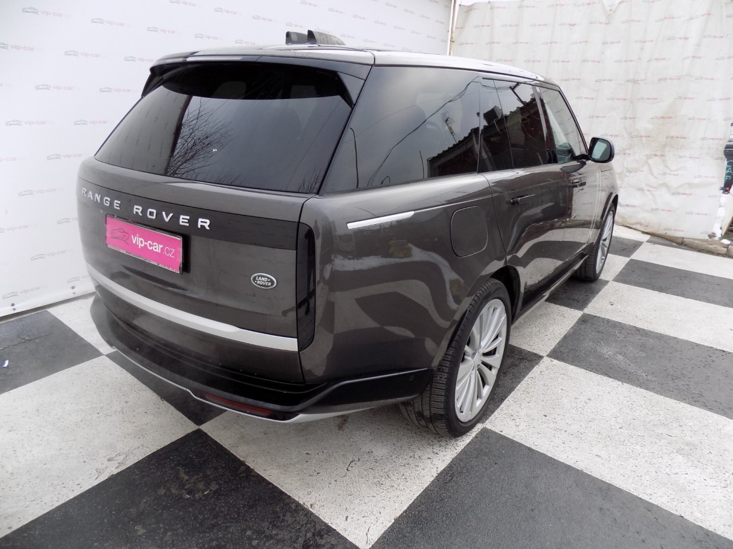 Land Rover Range Rover SUV 4,4 l 390 kw