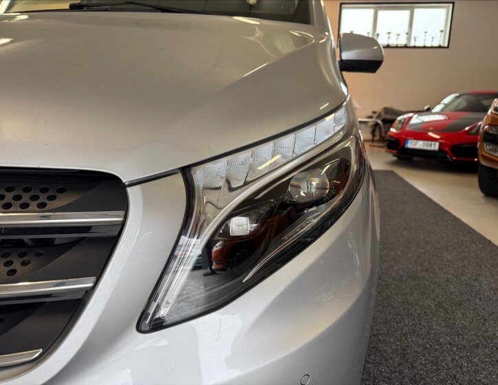 Mercedes-Benz Třídy V MPV 2,1 l 140 kw