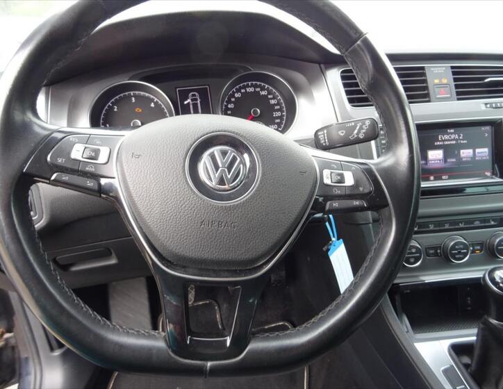 Volkswagen Golf Kombi 1,6 l 81 kw