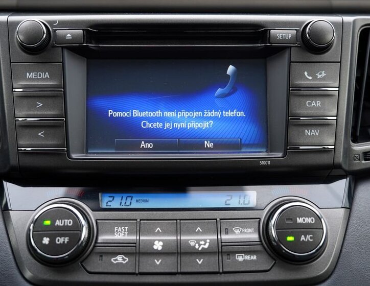 Toyota RAV4 SUV / Terénní 2,0 l 91 kw