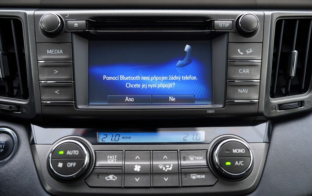 Toyota RAV4 SUV / Terénní 2,0 l 91 kw