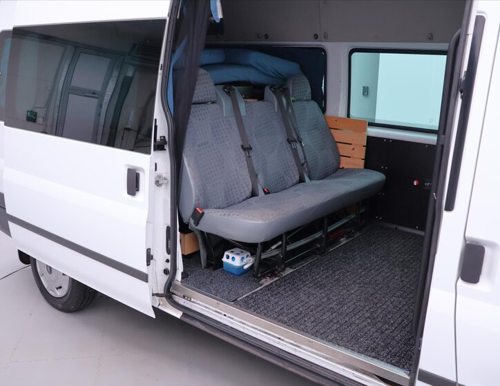 Ford Transit 13