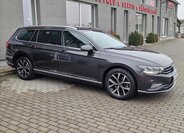 Volkswagen Passat 2