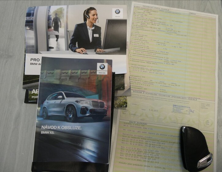 BMW X5 SUV / Terénní 3,0 l 195 kw