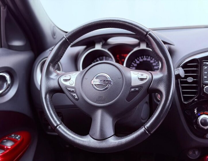 Nissan Juke Hatchback 1,6 l 86 kw