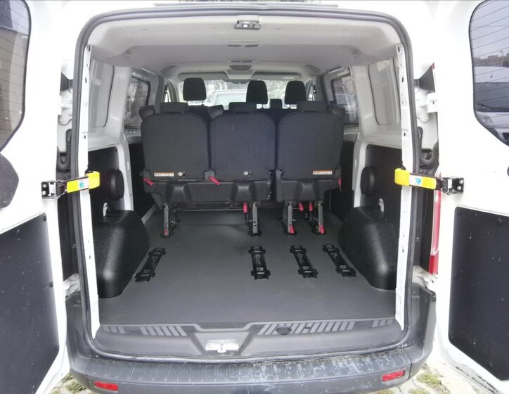 Ford Transit Custom Kombi 2,2 l 74 kw