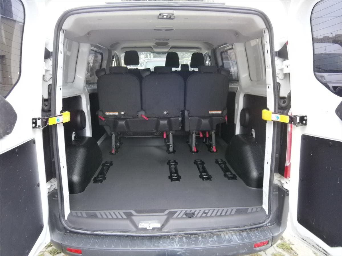 Ford Transit Custom Kombi 2,2 l 74 kw