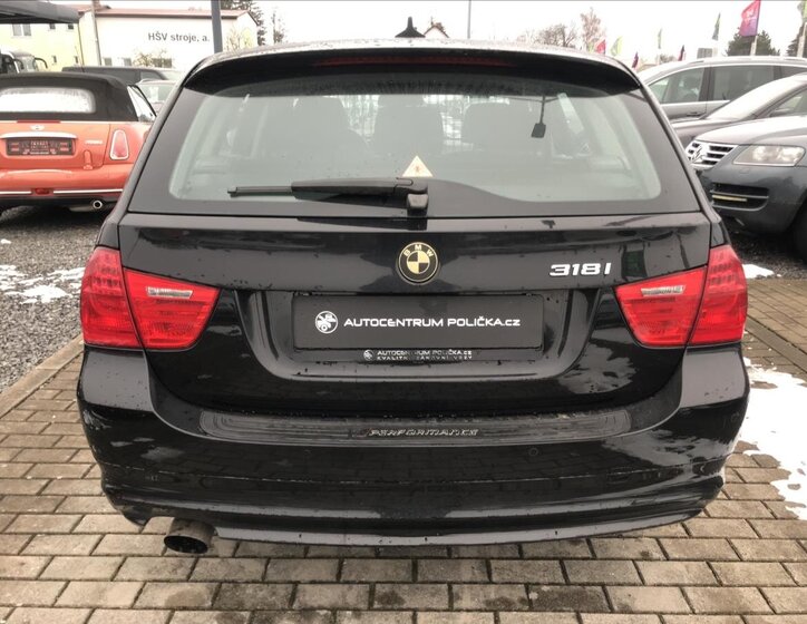 BMW Řada 3 Kombi 2,0 l 105 kw