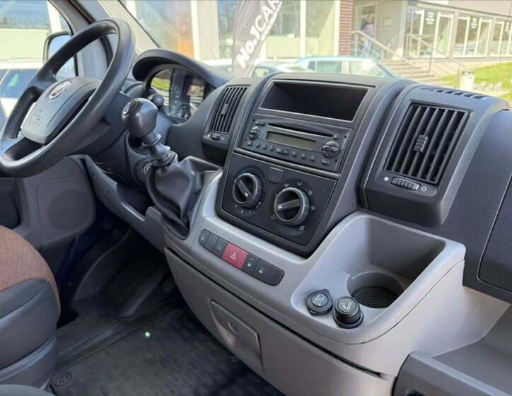 Fiat Ducato Kombi 2,2 l 74 kw