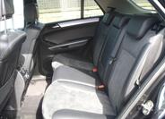 Mercedes-Benz Třídy M 12