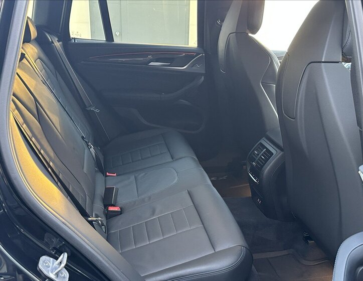 BMW X3 SUV 3,0 l 240 kw