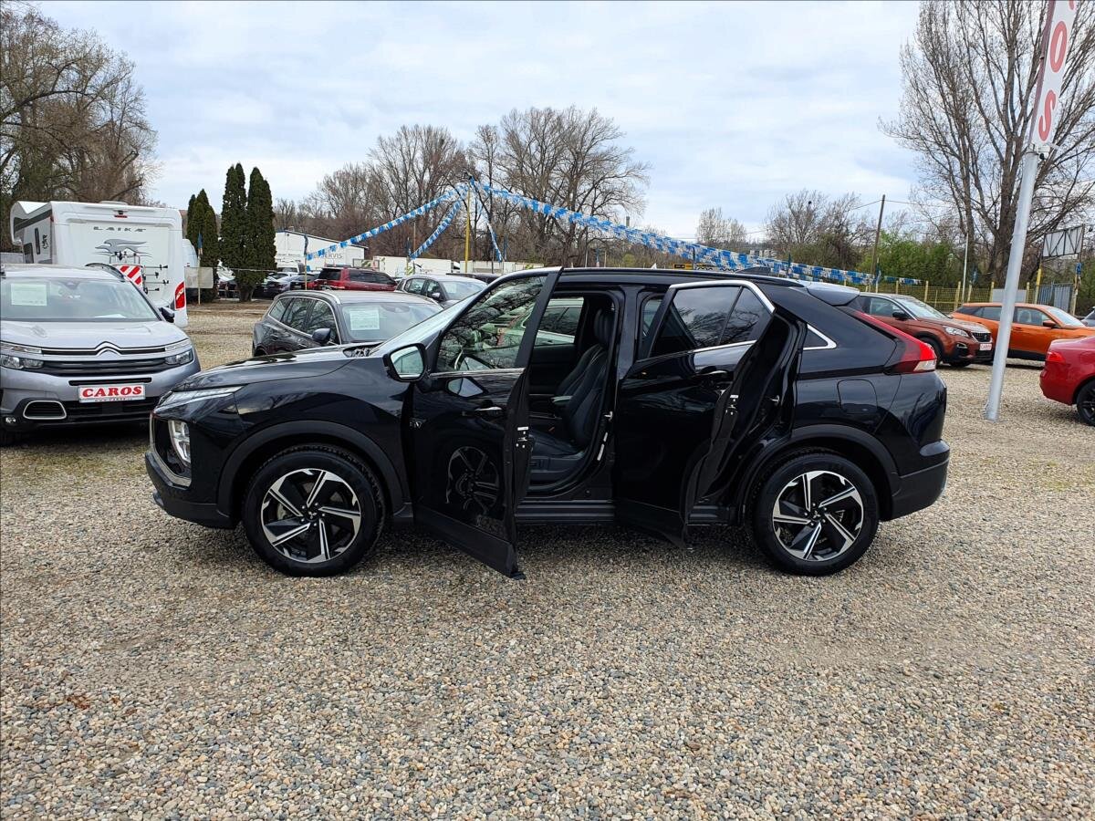 Mitsubishi Eclipse Cross SUV / Terénní 2,4 l 133 kw