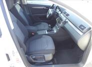 Volkswagen Passat 10