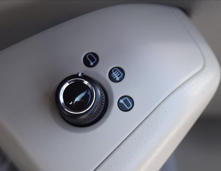 Audi Q5 SUV / Terénní 2,0 l 105 kw