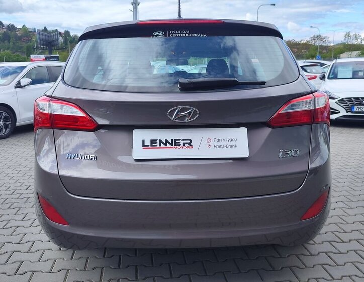 Hyundai i30 Kombi 1,6 l 88 kw