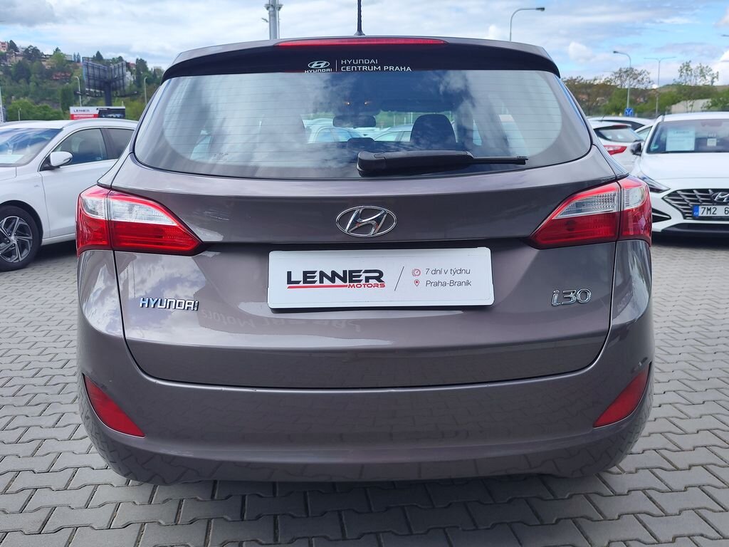 Hyundai i30 Kombi 1,6 l 88 kw