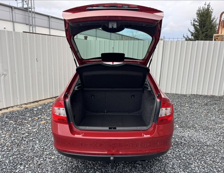 Škoda Rapid Sedan / Limuzína 1,2 l 63 kw