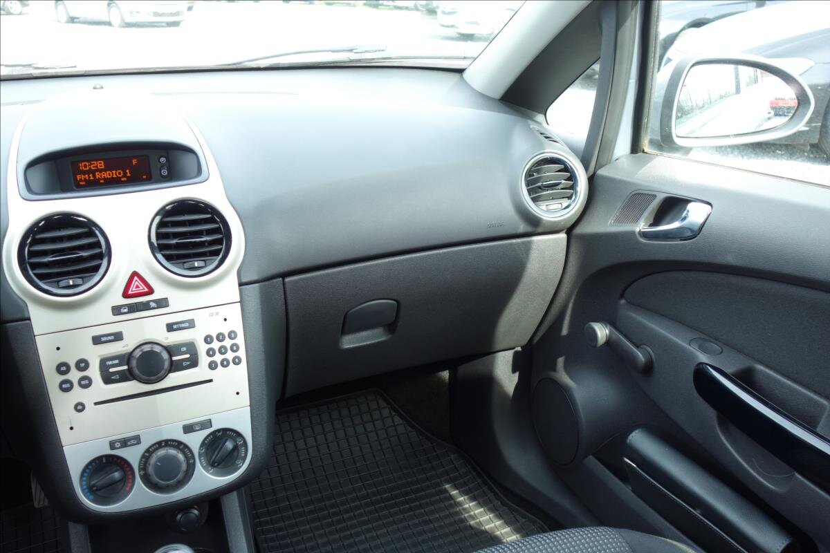 Opel Corsa Hatchback 1,2 l 59 kw