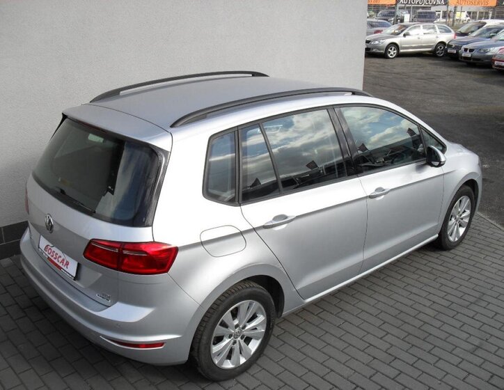 Volkswagen Golf Sportsvan VAN / Minibus 1,6 l 66 kw