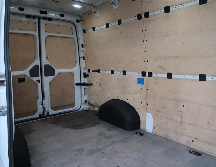 Volkswagen Crafter Ostatní 2,0 l 103 kw