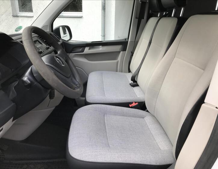 Volkswagen Transporter 8