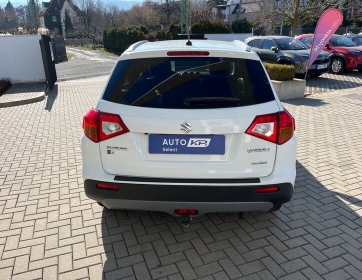 Suzuki Vitara SUV / Terénní 1,6 l 88 kw