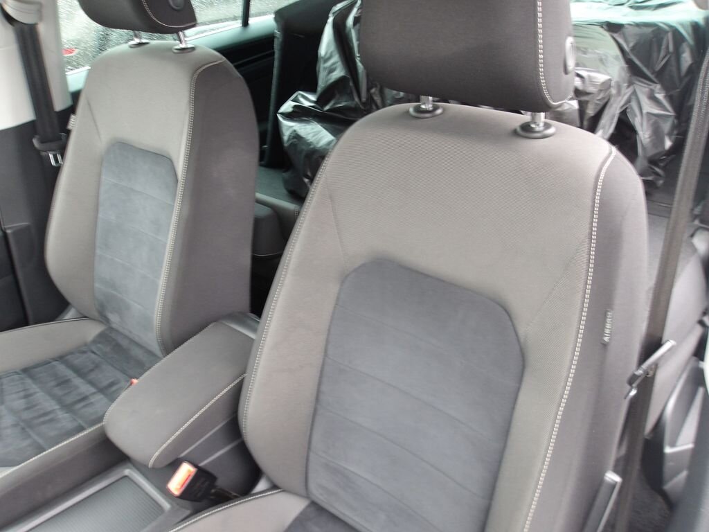 Volkswagen Touran Kombi 2,0 l 110 kw