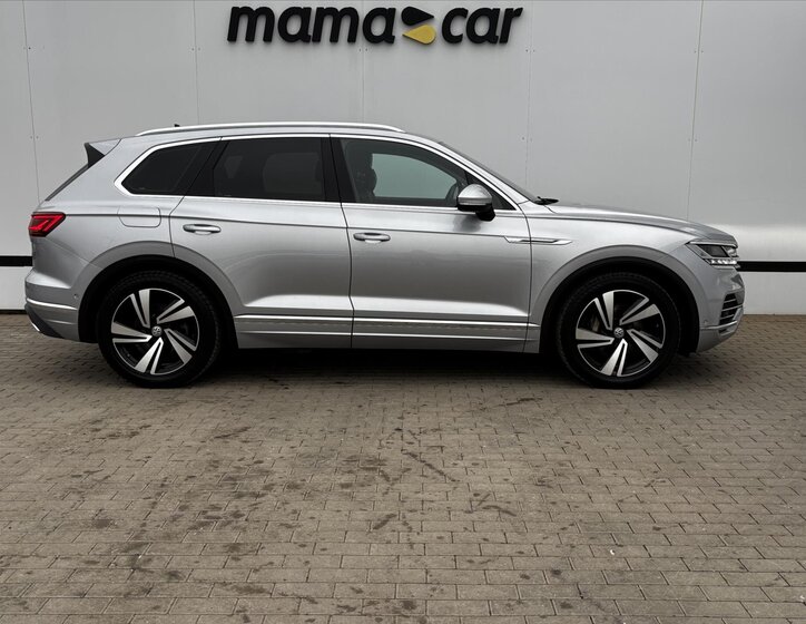 Volkswagen Touareg SUV / Terénní 3,0 l 210 kw