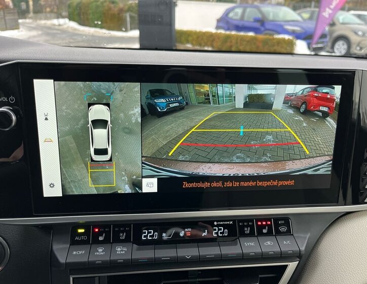 Toyota Camry Sedan 2,5 l 137 kw