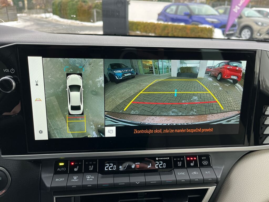 Toyota Camry Sedan 2,5 l 137 kw