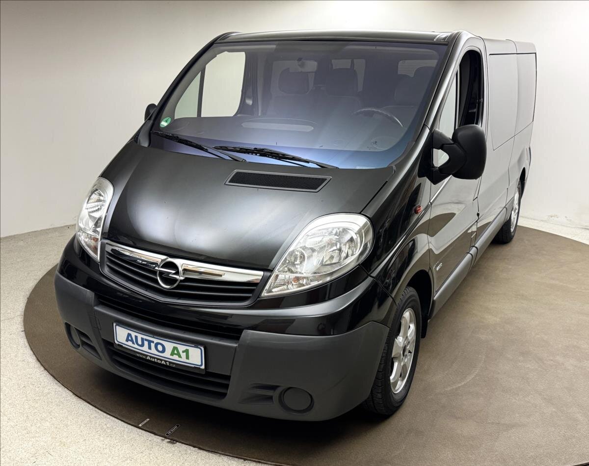 Opel Vivaro Kombi 2,5 l 107 kw