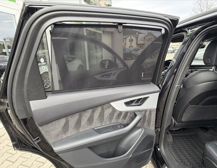 Audi Q7 Kombi 3,0 l 210 kw