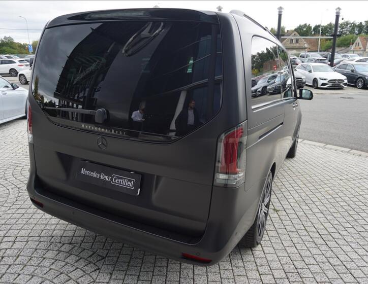 Mercedes-Benz Třídy V 8