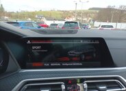 BMW X7 SUV / Terénní 4,4 l 390 kw