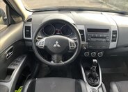 Mitsubishi Outlander SUV / Terénní 2,3 l 130 kw