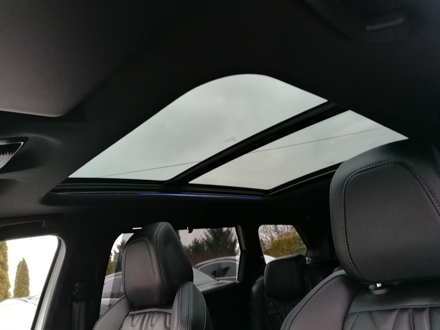 Peugeot 5008 SUV 1,5 l 96 kw