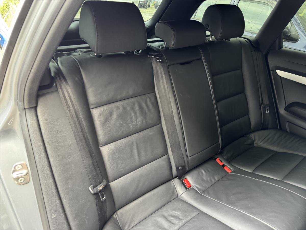 Audi A6 Kombi 3,0 l 171 kw