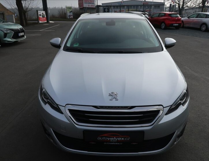 Peugeot 308 Kombi 2,0 l 110 kw