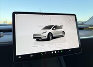 Tesla Model Y 29