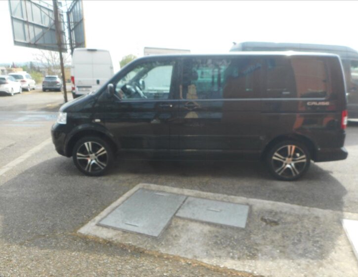 Volkswagen Multivan Kombi 2,5 l 128 kw