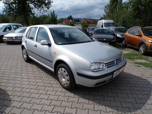 Volkswagen Golf Hatchback 1,4 l 55 kw