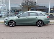 KIA Ceed 4
