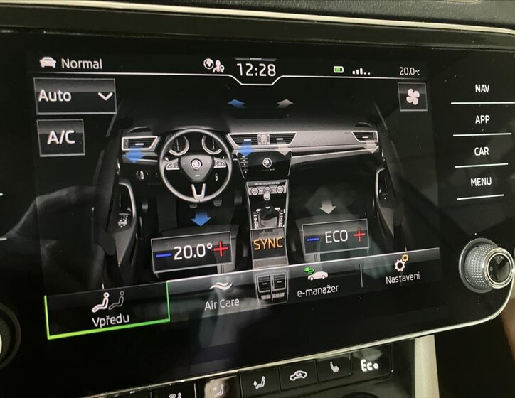 Škoda Superb Kombi 1,4 l 115 kw