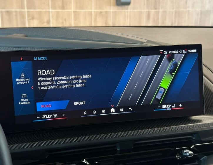 BMW XM SUV / Terénní 4,4 l 480 kw