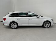 Škoda Superb Kombi 1,4 l 160 kw
