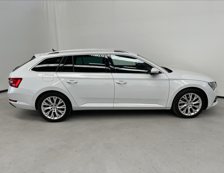 Škoda Superb Kombi 1,4 l 160 kw