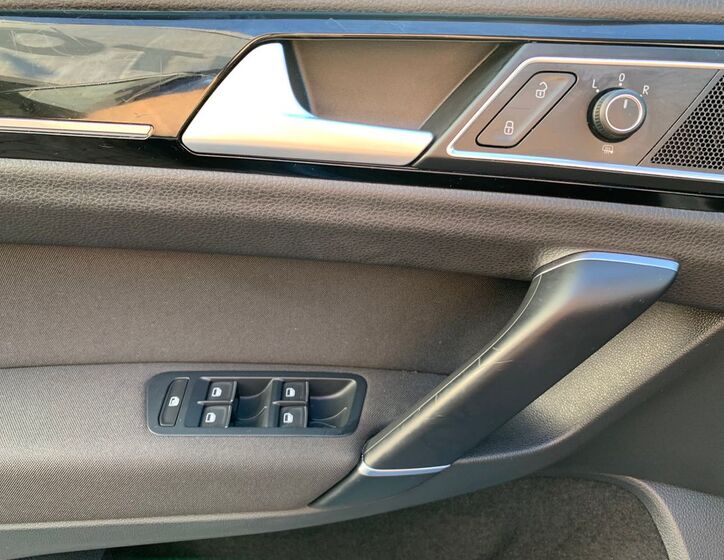 Volkswagen Golf Sportsvan 7